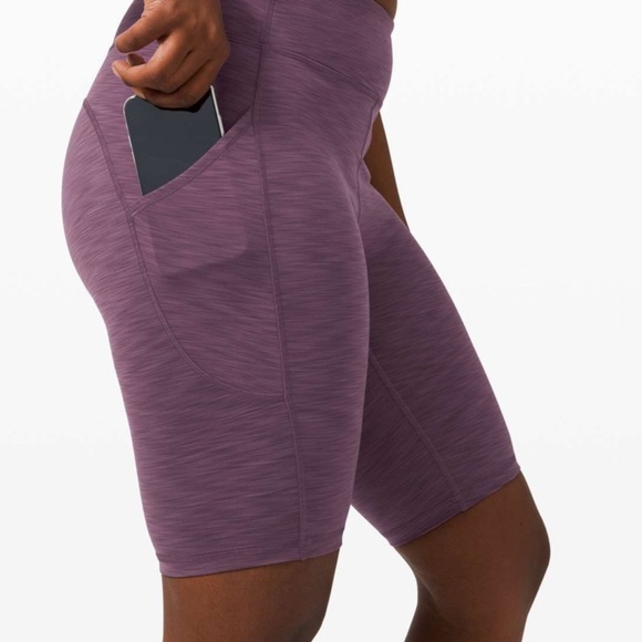 Lululemon Invigorate High-Rise Short 10” Heathered Black Currant Size 2 - Picture 4 of 10